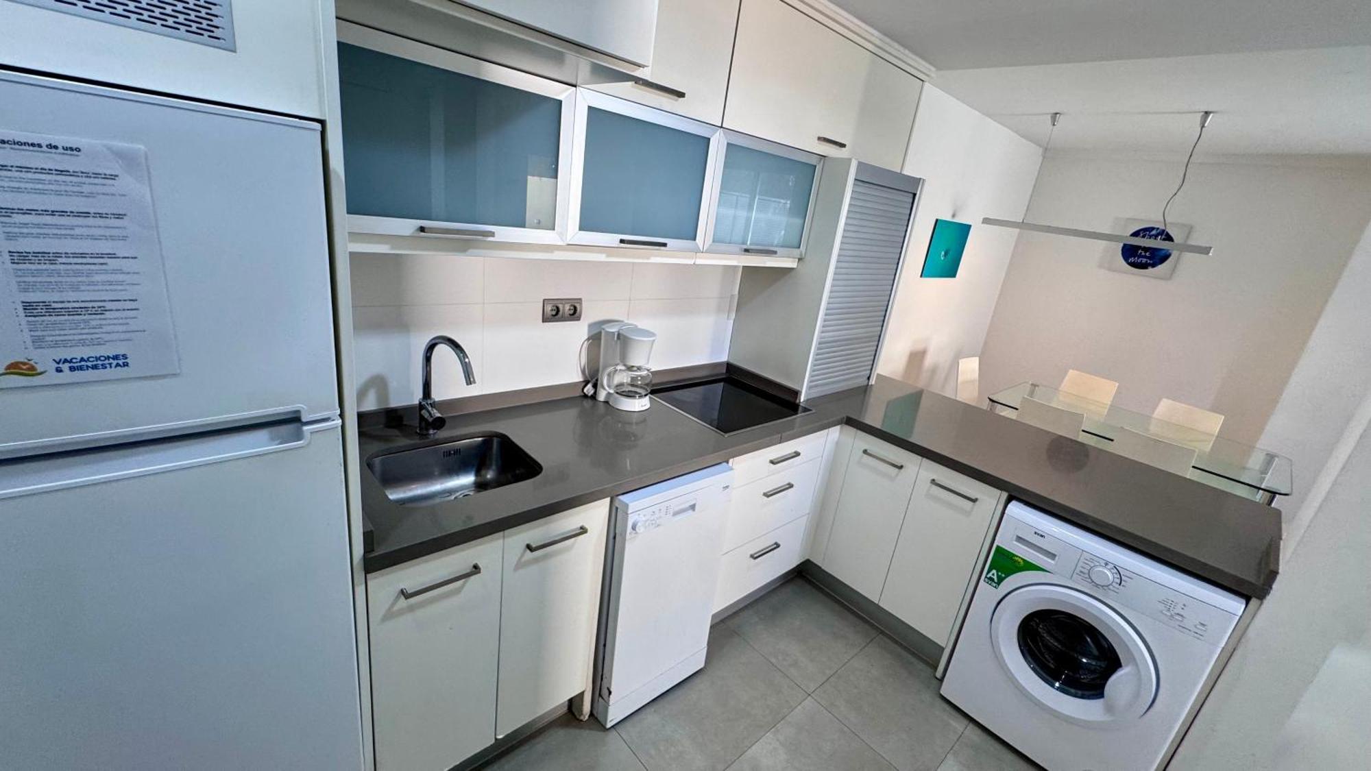 Apartamentos Bravosol Vyb Dénia Esterno foto