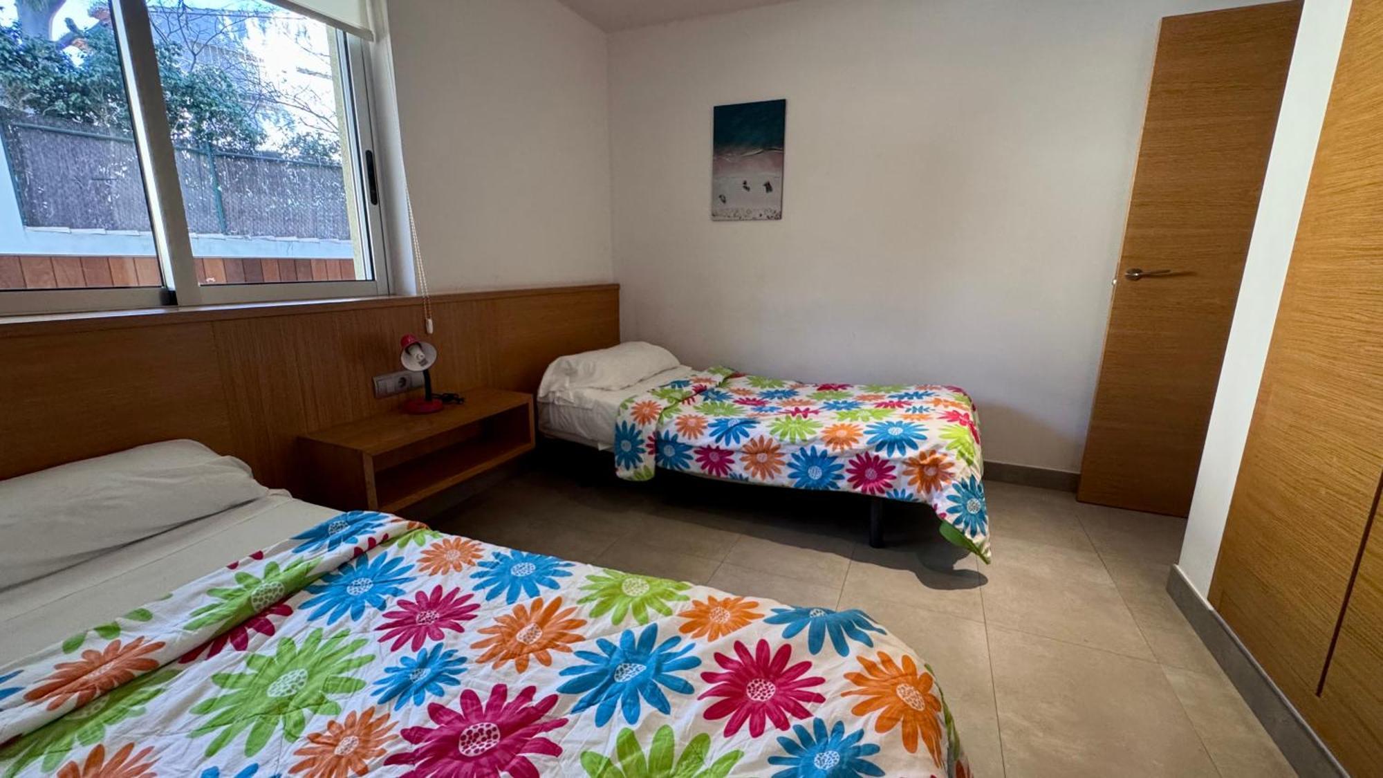 Apartamentos Bravosol Vyb Dénia Esterno foto